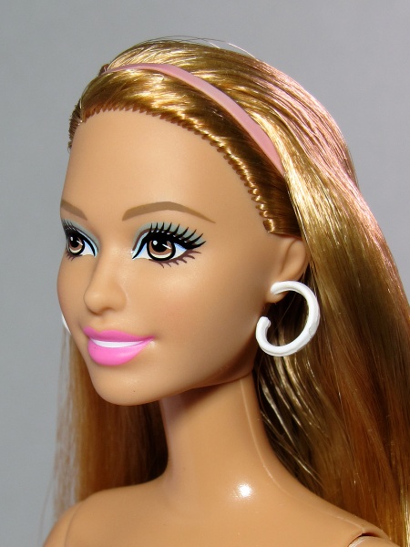 Файл:Summer Barbie Mold 2.jpg