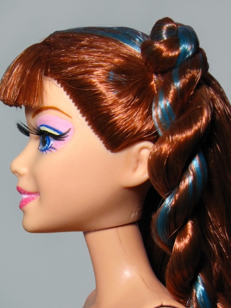 Файл:Fairytopia Barbie Mold 01 3.jpg