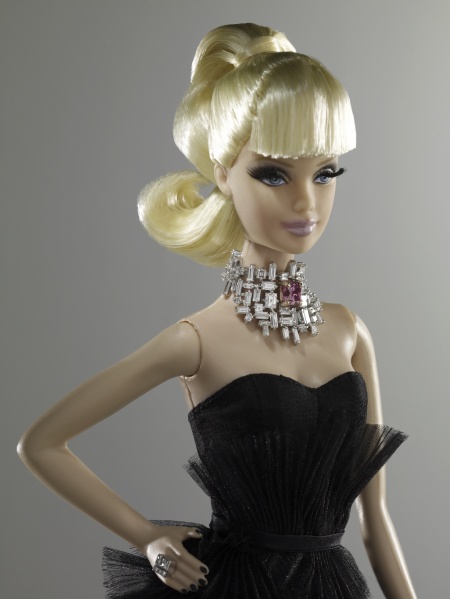 Файл:Barbie by Stefano Canturi 06.jpg