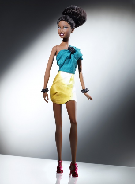 Файл:Barbie Basics Rachel Roy.JPG