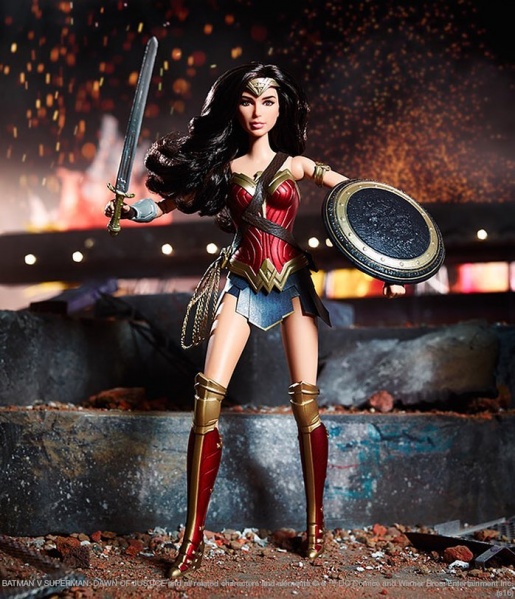 Файл:2016 Batman v Superman Dawn of Justice Wonder Woman Barbie.jpg