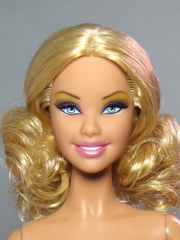 Carnaval Barbie Mold 1.jpg
