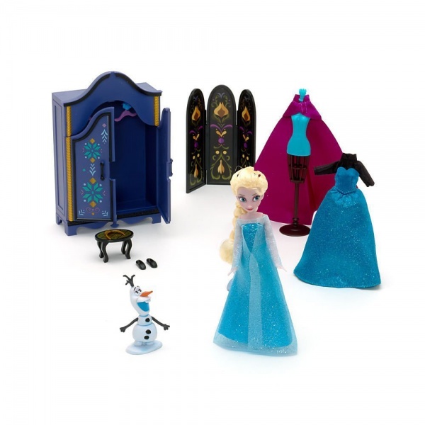 Файл:Mini Elsa Wardrobe Play Set.jpg