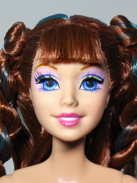 Файл:Fairytopia Barbie Mold 01 1.jpg