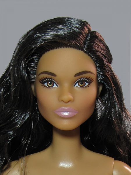 Файл:Claudette Barbie Mold 1 1.jpg