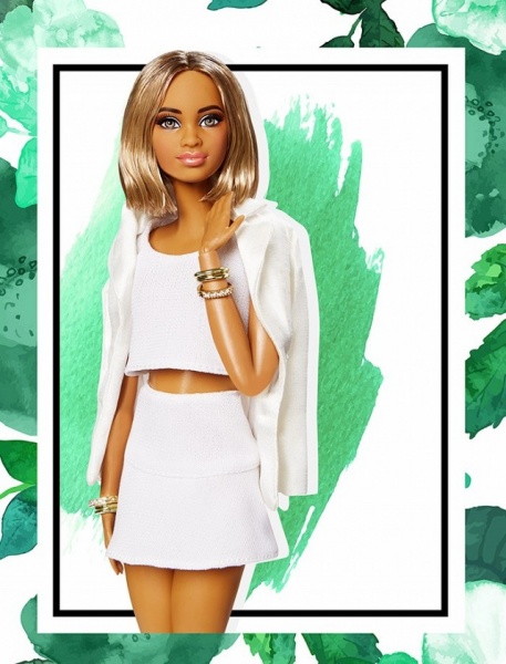 Файл:Jen Atkin for Barbie 2016 02.jpg