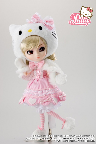 Файл:Pullip Hello Kitty promo02.jpg
