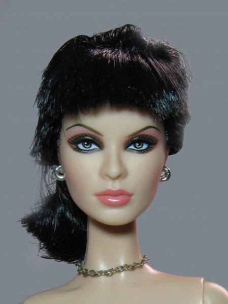 Файл:Nichelle Urban Hipster Barbie Mold 1 1.jpg