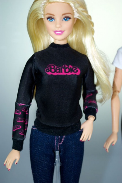 Файл:Barbie loves Tezenis 08.jpg