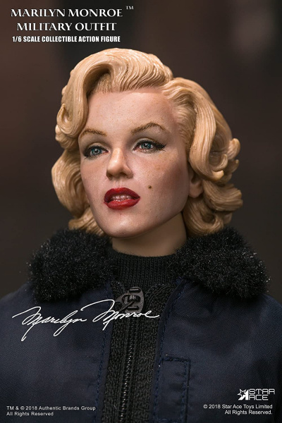 Файл:2018 Marilyn Monroe My Favourite Legend Action Figure 05.jpg