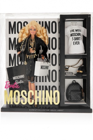 Файл:2015 Moschino Barbie 04.jpg